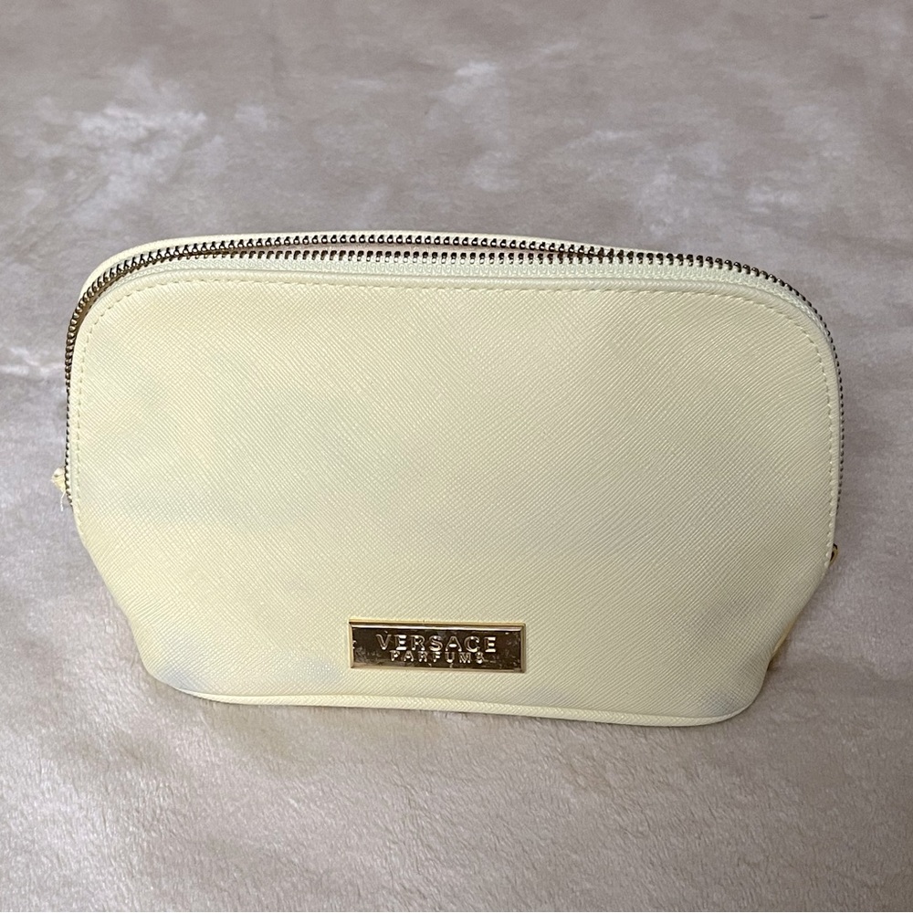 Versace Perfume/Makeup bag - Picture 1 of 4